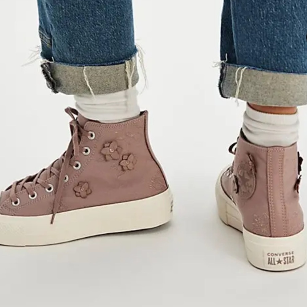 Converse Canvas Platform Chuck Taylor High-Top Sneakers - Dusty Rose - Picture 3 of 7